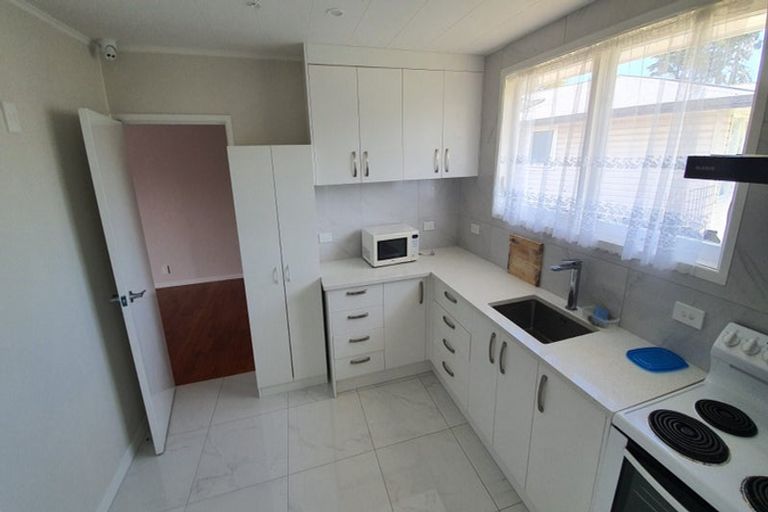 Photo of property in 34 Ashgrove Road, Mangere, Auckland, 2022