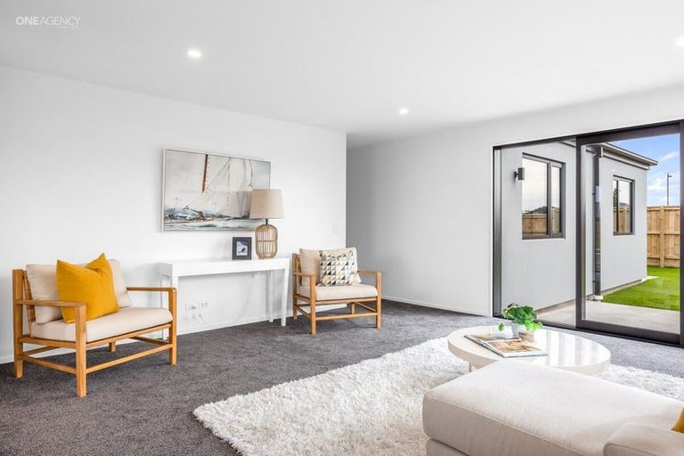 Photo of property in 19 Cassia Way, Rolleston, 7614