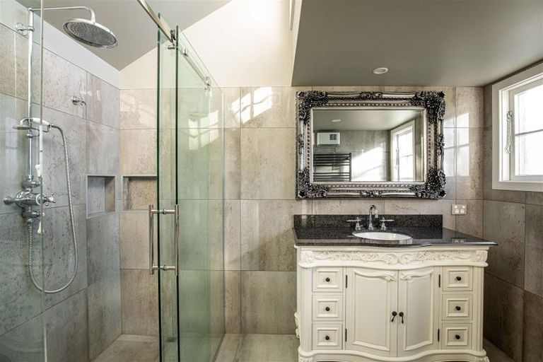 Photo of property in 15 Bodkin Road, Bridge Hill, Alexandra, 9320