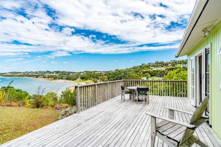 Photo of property in 79 Wintle Street, Mangawhai Heads, Mangawhai, 0505