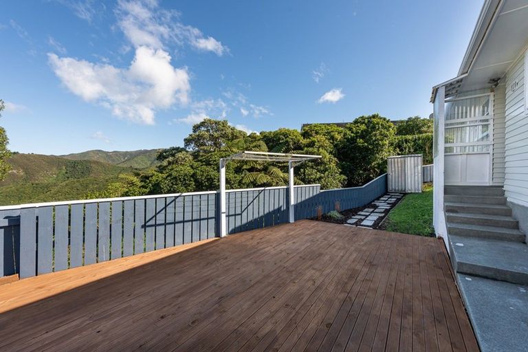 Photo of property in 9 Baffin Grove, Kingston, Wellington, 6021