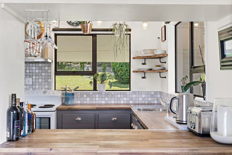 Photo of property in 11a Watt Street, Featherston, 5710