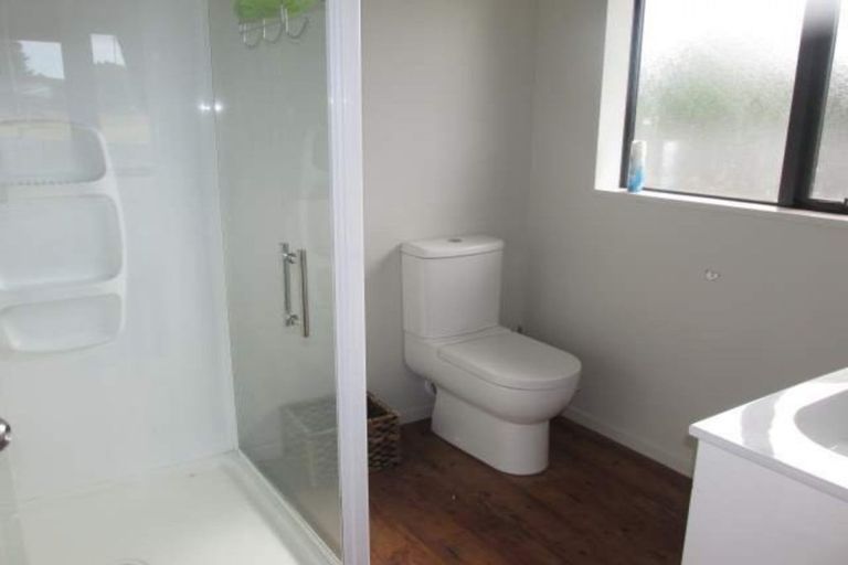 Photo of property in 11 Wicken Place, Reefton, 7830