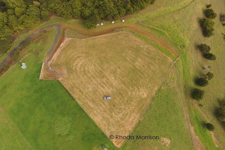 Photo of property in 16 Little Lane, Tinopai, 0593