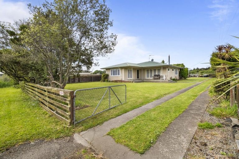 Photo of property in 1574 State Highway 3, Awahuri, Palmerston North, 4476