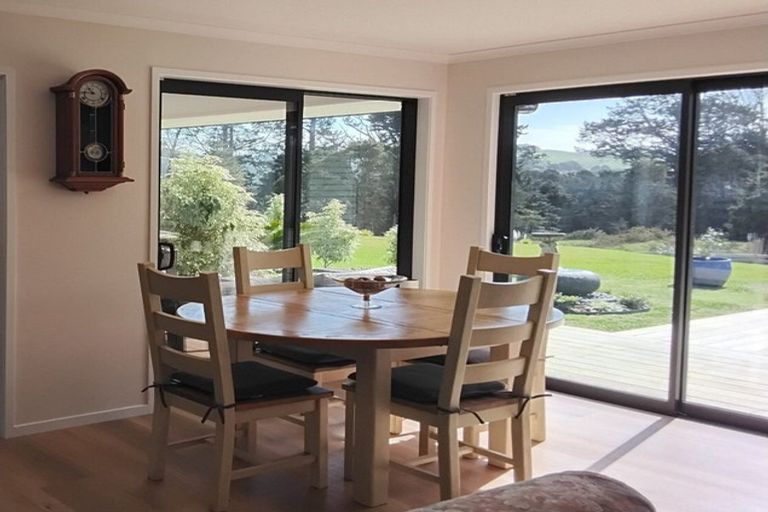 Photo of property in 11 Cherrywood Rise, Paparoa, 0571