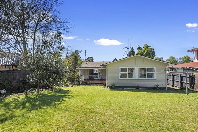 Photo of property in 17 Morris Road, Hillcrest, Hamilton, 3216