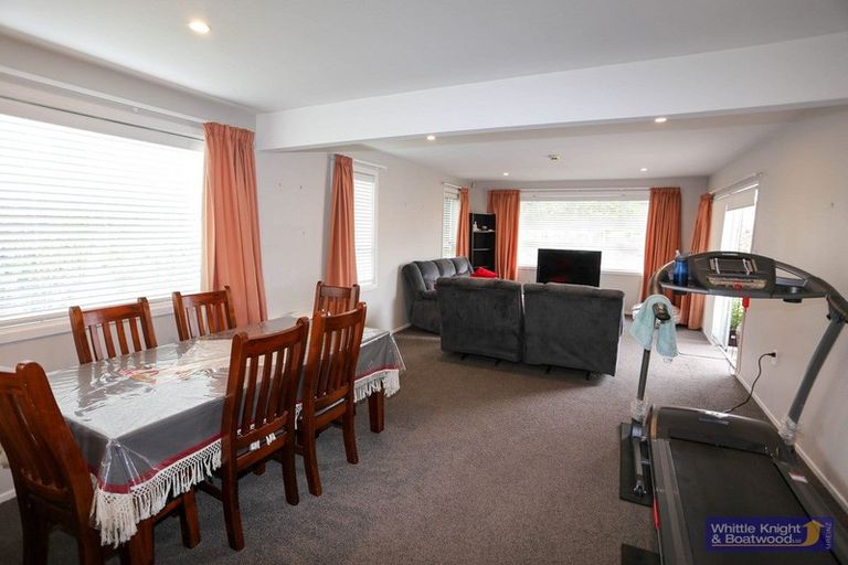 Photo of property in 36 Ambleside Drive, Burnside, Christchurch, 8053