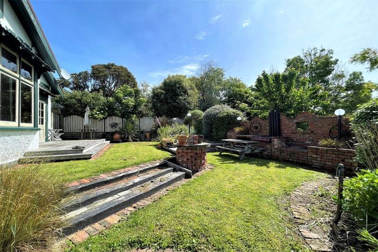 Photo of property in 16 Lewin Street, Balclutha, 9230