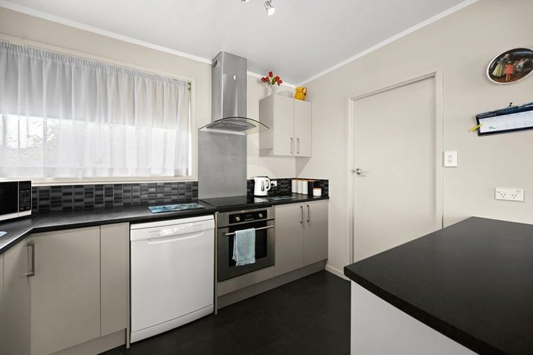 Photo of property in 22 Sunnyhills Avenue, Glenview, Hamilton, 3206