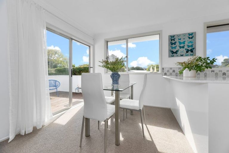 Photo of property in 23 Mandarin Place, Half Moon Bay, Auckland, 2012