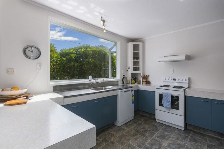 Photo of property in 17a Bellfield Place, Bethlehem, Tauranga, 3110