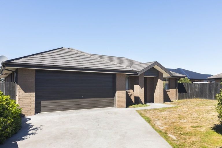 Photo of property in 15 Makawe Roa Street, Marshland, Christchurch, 8083