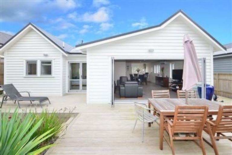 Photo of property in 109 Parkview Drive, Gulf Harbour, Whangaparaoa, 0930
