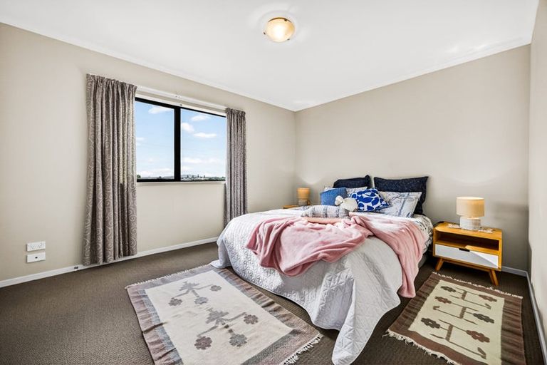 Photo of property in St Claire Village, 213/172 Mcleod Road, Te Atatu South, Auckland, 0610