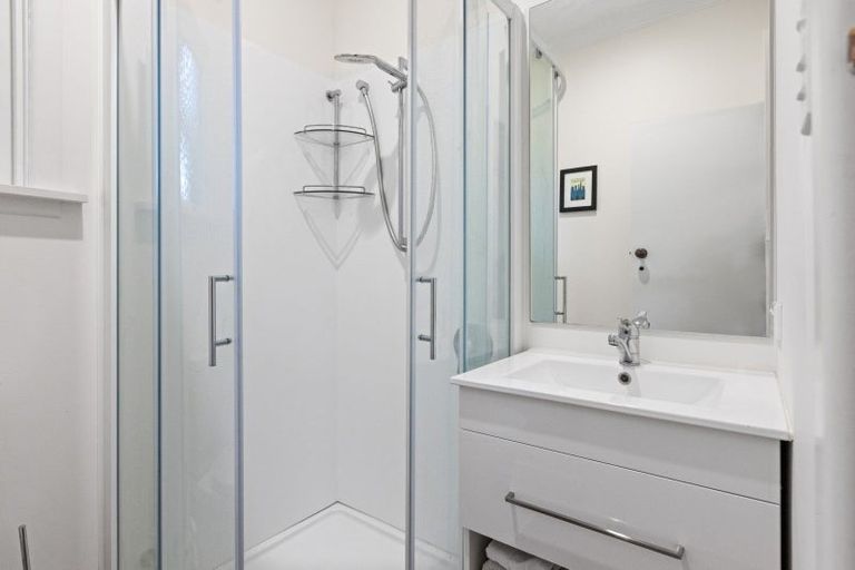 Photo of property in 22 Hunters Hill, Havelock North, 4130