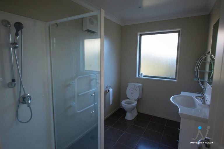 Photo of property in 3 Rooney Place, Aidanfield, Christchurch, 8025