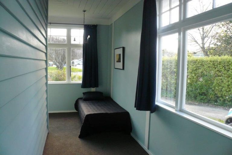 Photo of property in 22a Hautana Square, Woburn, Lower Hutt, 5010