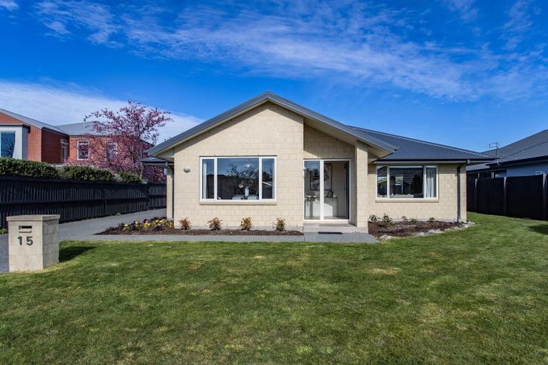 Photo of property in 15 Hampstead Close, Rangiora, 7400