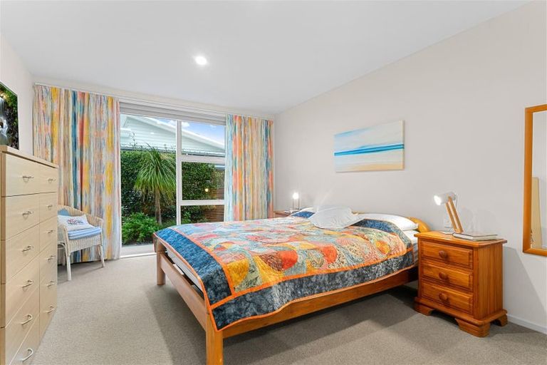 Photo of property in 10 Piper Lane, Snells Beach, 0920