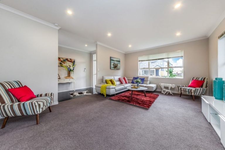 Photo of property in 41 Terrasini Drive, Flat Bush, Auckland, 2019