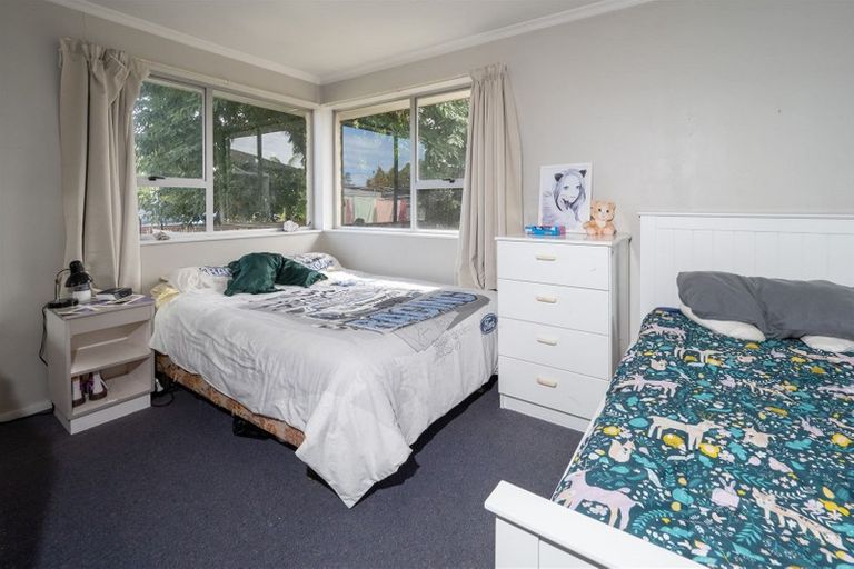 Photo of property in 100 Grove Street, Tinwald, Ashburton, 7700