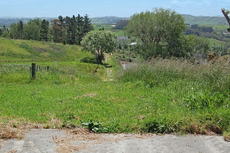 Photo of property in 962a Oneriri Road, Kaiwaka, 0573