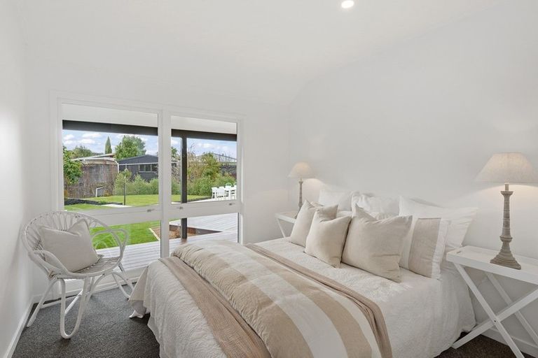 Photo of property in 22 Tuirau Place, Ilam, Christchurch, 8041