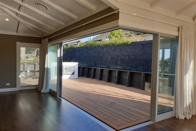 Photo of property in 24 Mchardy Street, Havelock North, 4130