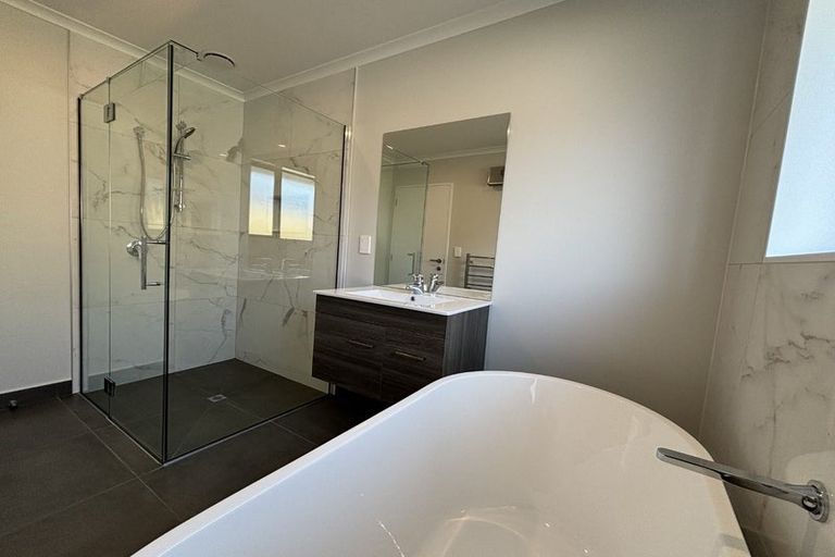 Photo of property in 44 Crossley Avenue, Woodend, 7610