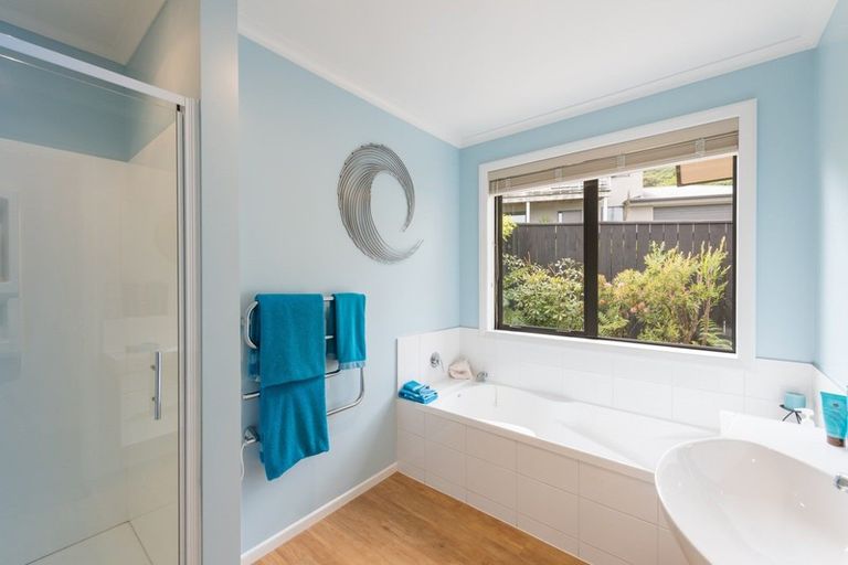 Photo of property in 5 Berkshire Place, Stoke, Nelson, 7011