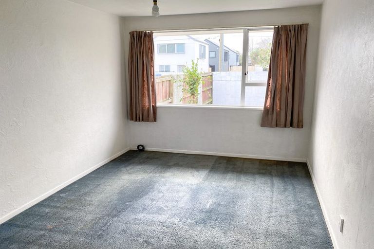 Photo of property in 2/574 Hereford Street, Linwood, Christchurch, 8011