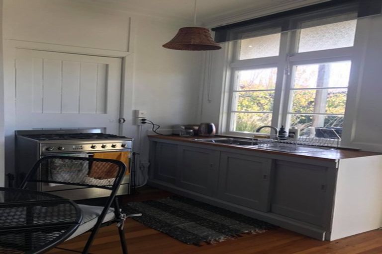 Photo of property in 100 Martin Road, Upper Moutere, 7175