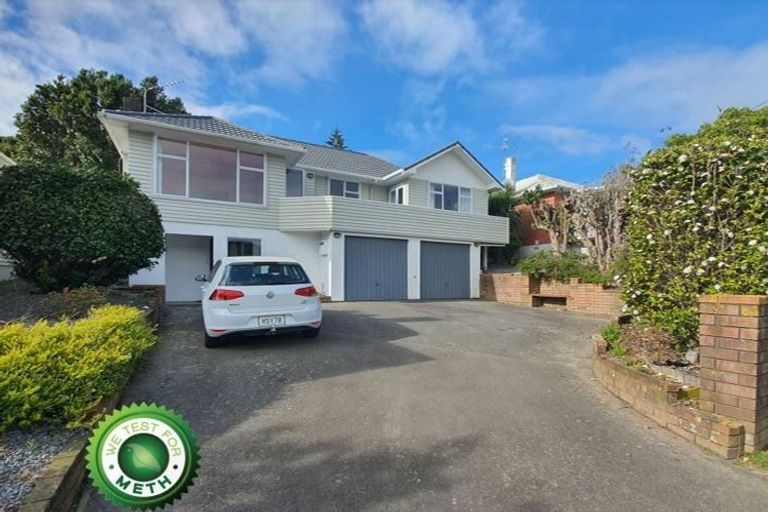 Photo of property in 71 Taylor Terrace, Tawa, Wellington, 5028