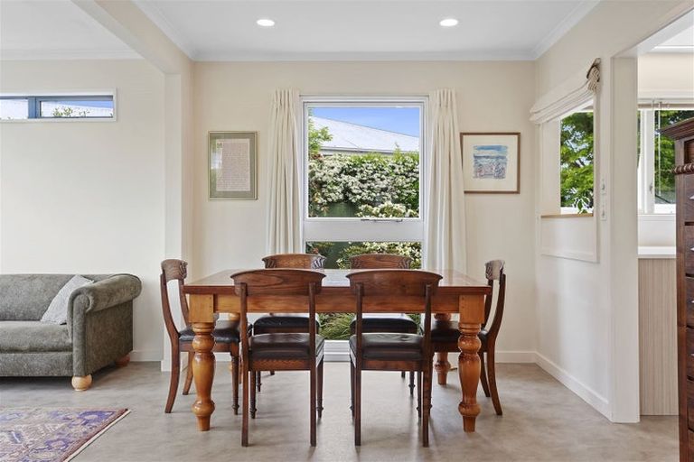 Photo of property in 37 Stanbury Avenue, Somerfield, Christchurch, 8024