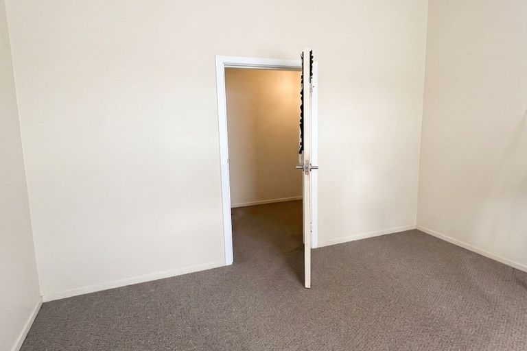 Photo of property in 81 Willoughby Street, Halcombe, Feilding, 4779