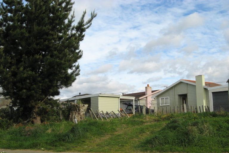 Photo of property in 6-8 East Road, Shannon, 4821