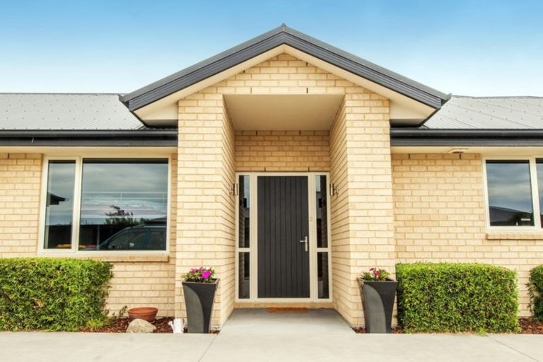 Photo of property in 30 Fairfield Way, Rolleston, 7614