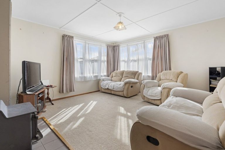 Photo of property in 12 Leeds Street, Milson, Palmerston North, 4414