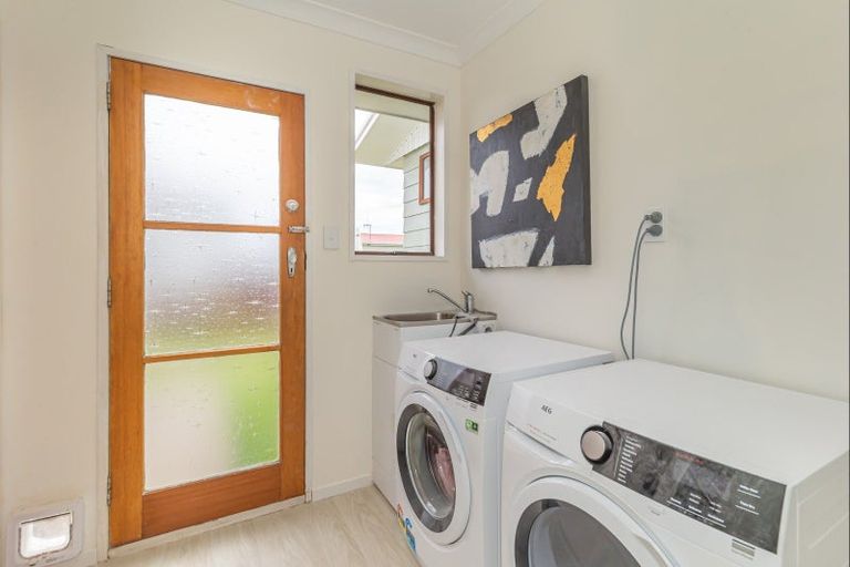 Photo of property in 117 Liverpool Street, Levin, 5510