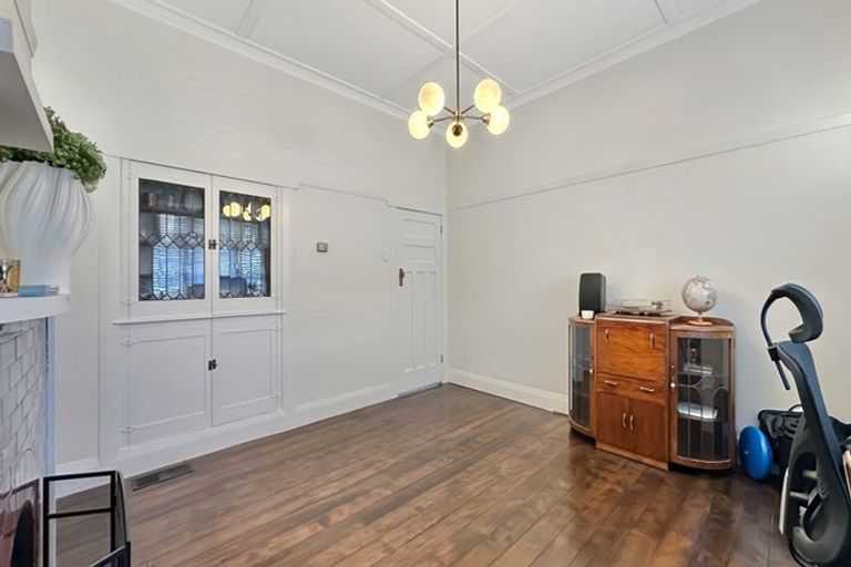 Photo of property in 71 Mcintyre Road, Mangere Bridge, Auckland, 2022