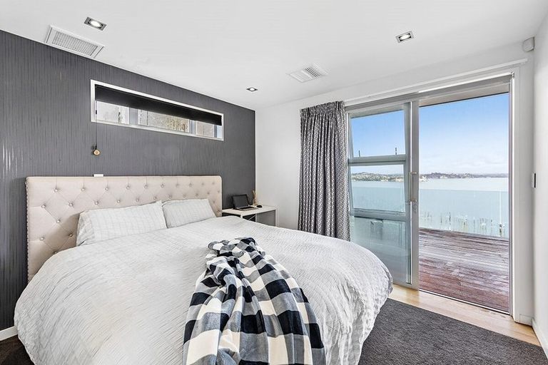 Photo of property in 1091 Whangaparaoa Road, Tindalls Beach, Whangaparaoa, 0930