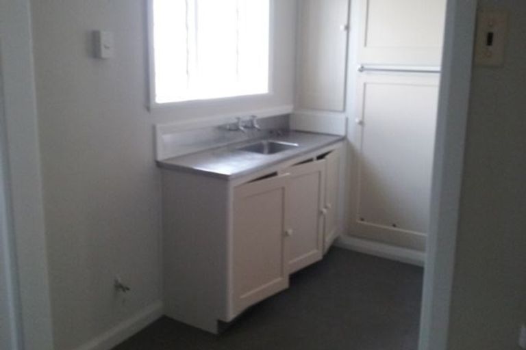 Photo of property in 246 College Street, West End, Palmerston North, 4412