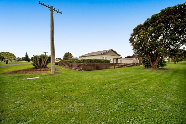 Photo of property in 19 Kapuni Street, Manaia, 4612