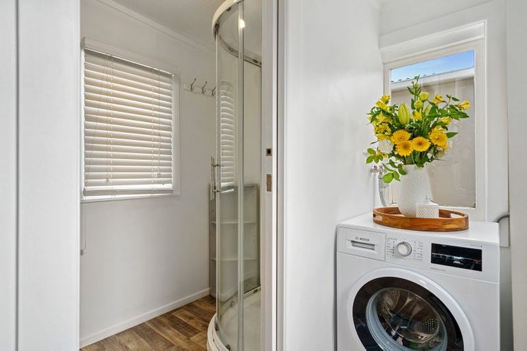 Photo of property in 18 Clare Street, Cambridge, 3434