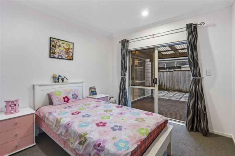 Photo of property in 2 Stamford Crescent, Flat Bush, Auckland, 2019