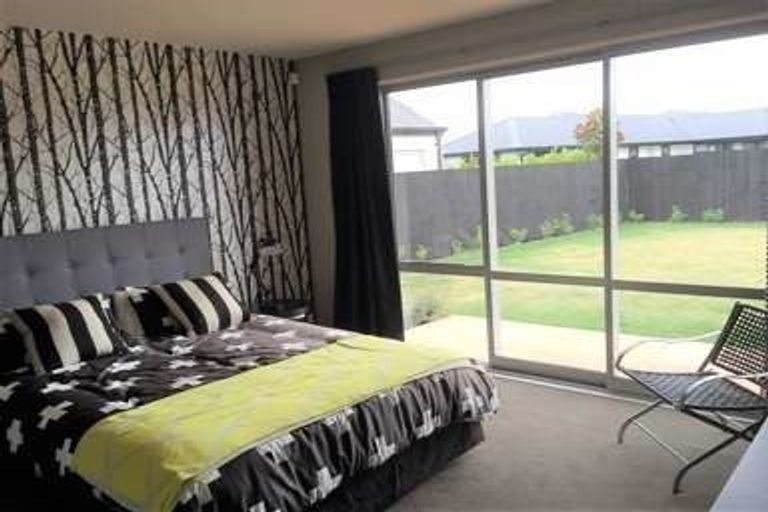 Photo of property in 14 Bargrove Close, Halswell, Christchurch, 8025