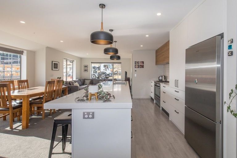 Photo of property in 6 Barclay Place, Wanaka, 9305