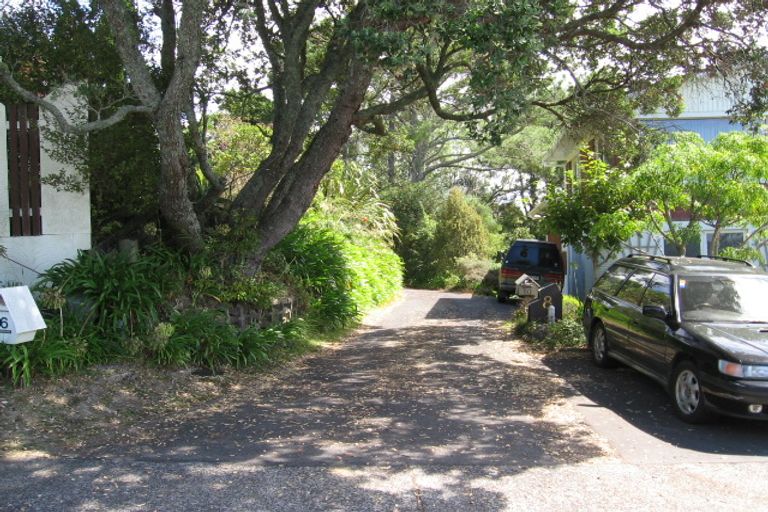 Photo of property in 6 Dalmeny Close, Murrays Bay, Auckland, 0630