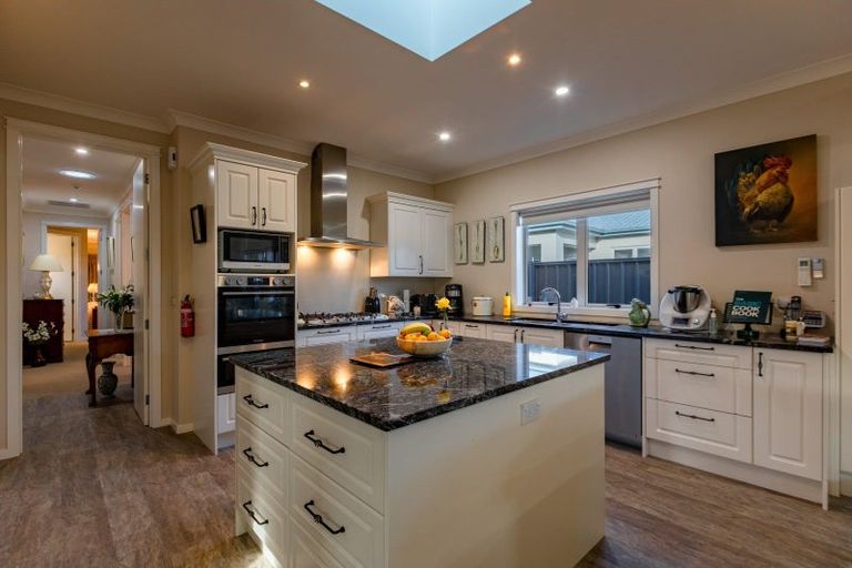 Photo of property in 3 Kapiti Drive, Poraiti, Napier, 4112